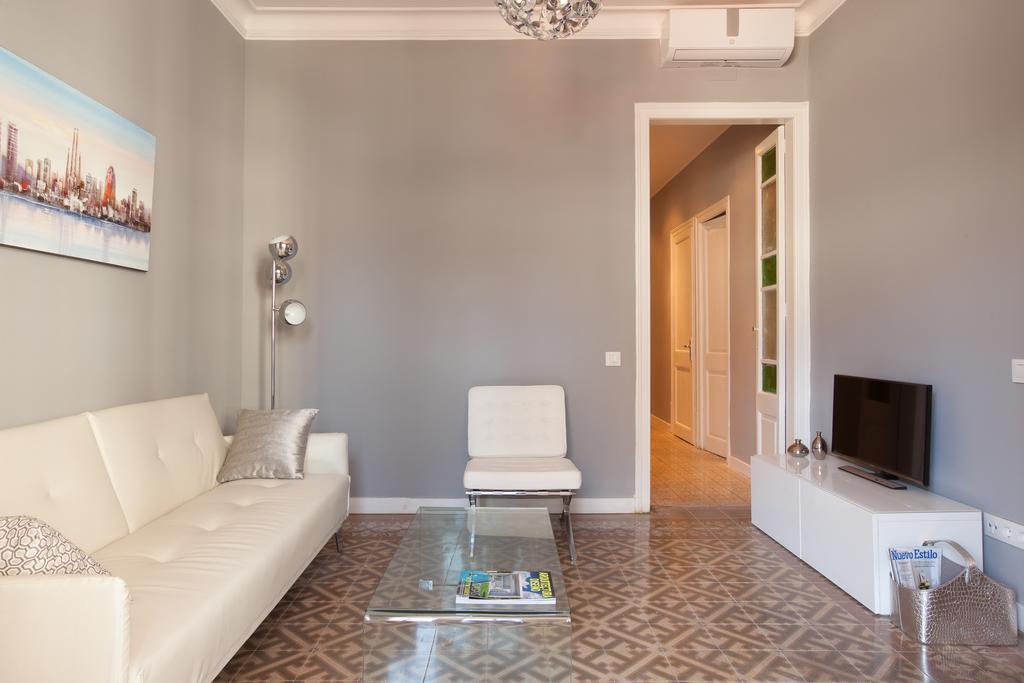 Enjoy Apartments Sofia Barcelona Exteriör bild